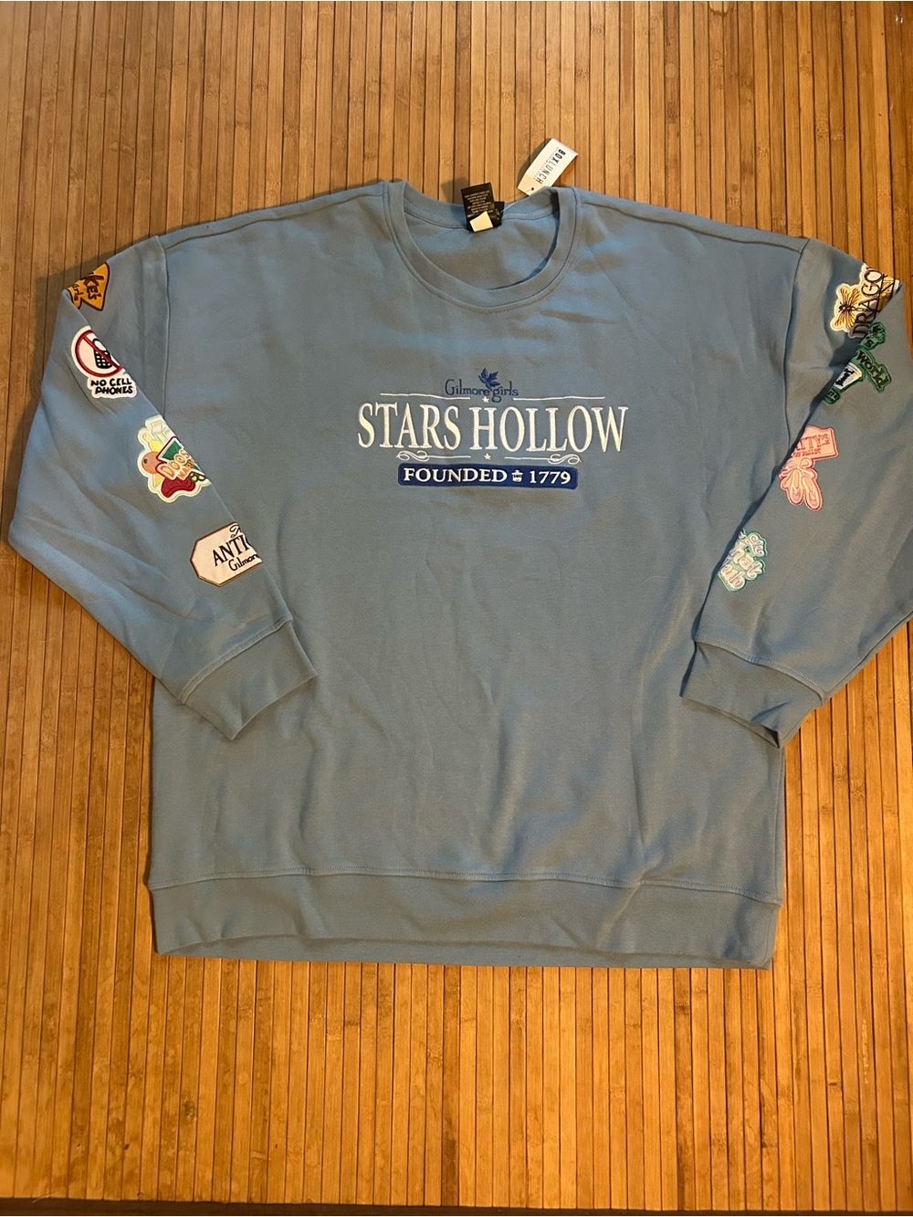 Gilmore Girls Women’s 2X Turquoise Stars Hallow Sweatshirt W/ Embroidery/Patches
